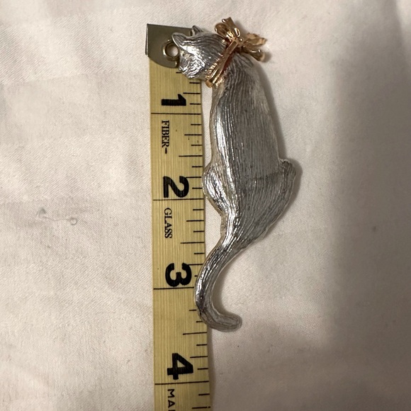 Vintage 1991 signed Maurice Milleur Pewter Cat Brooch - Picture 2 of 8